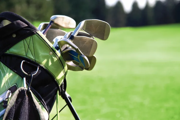 Altoona boys, girls come away with golf victories